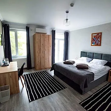 Complex Living Hotel apartamentowy 4*