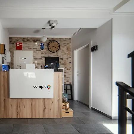Aparthotel Complex Living 3*